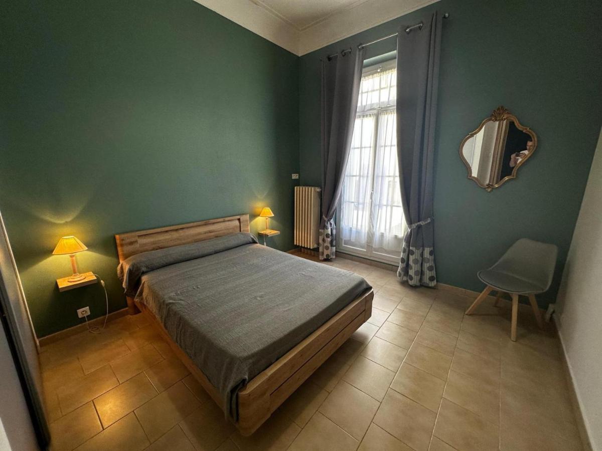 Appartement 4 A 8 Personnes, Spacieux De Standing Classe 4 Etoiles Nîmes Exterior foto